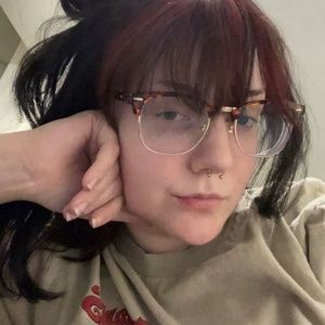 Meet your Posher, Abby